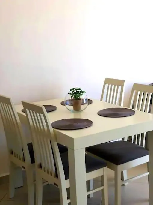 Seaview Apartment! Public Parking Near The App! Sarande Apartment